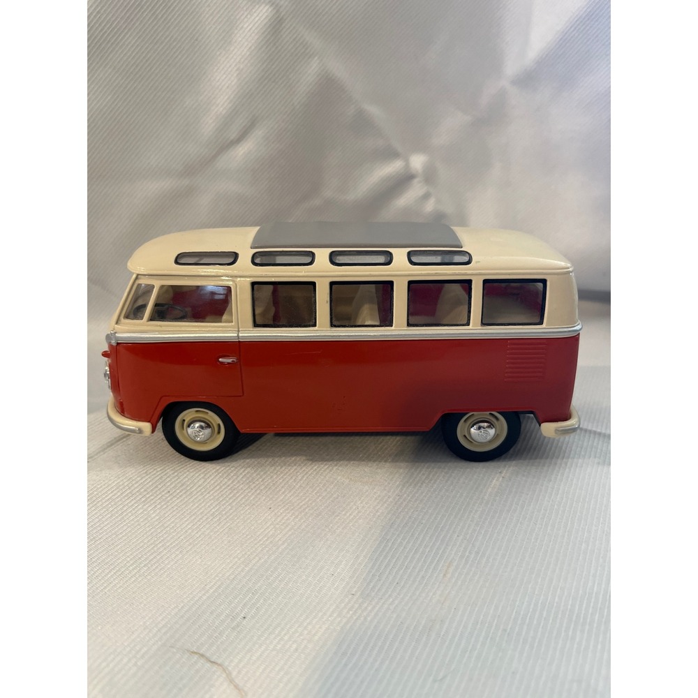 1962 Volkswagen Classical Bus 1/24 Scale Diecast Model Red Cream KT7005 VW Samba